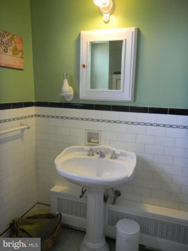 3602 Yolando Road Baltimore, MD 21218 - Photo 7 of 30 Bath