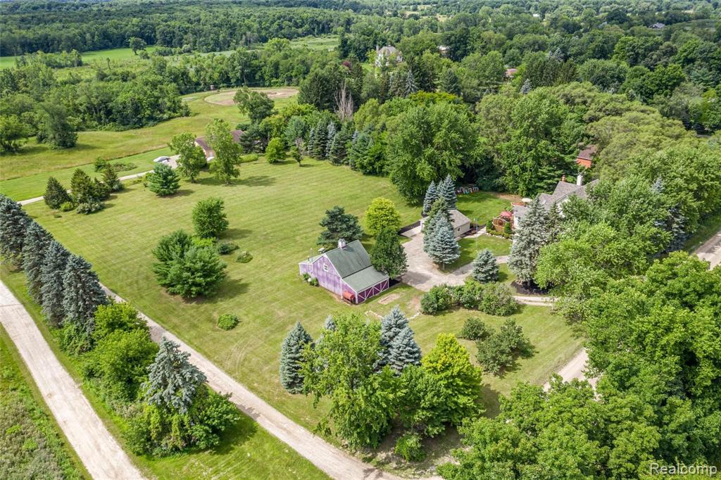 11136 Clyde Road Fenton, MI 48430 - Photo 63 of 70