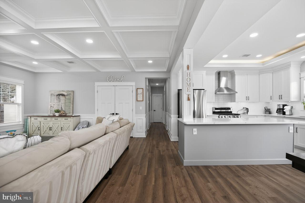 9 Woodbine Avenue Maple Shade, NJ 08052 - Photo 11 of 33