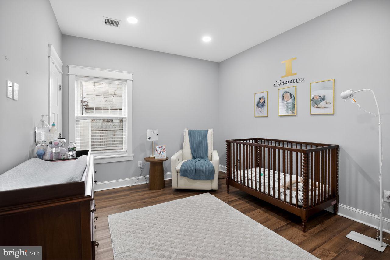 9 Woodbine Avenue Maple Shade, NJ 08052 - Photo 23 of 33