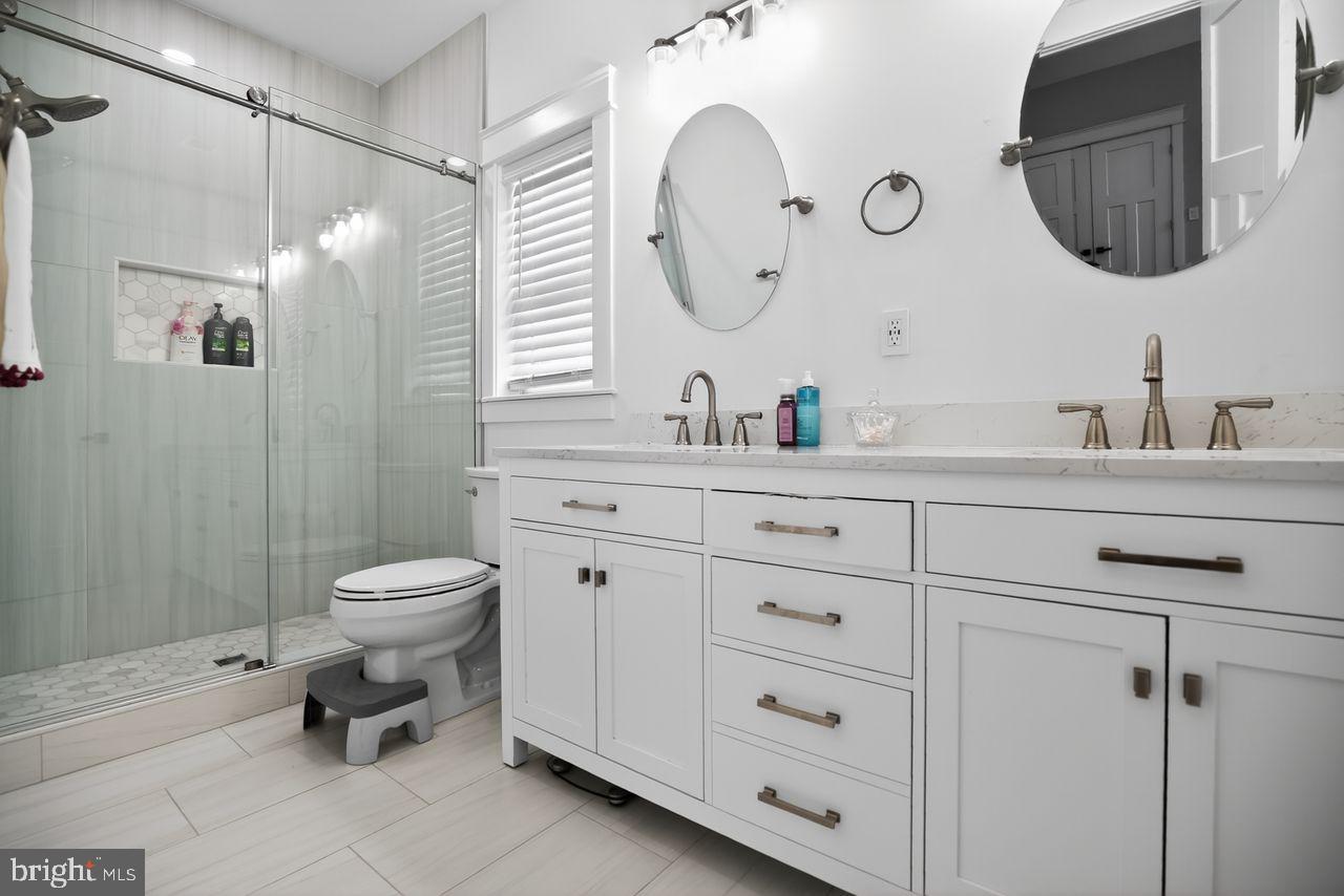 9 Woodbine Avenue Maple Shade, NJ 08052 - Photo 26 of 33