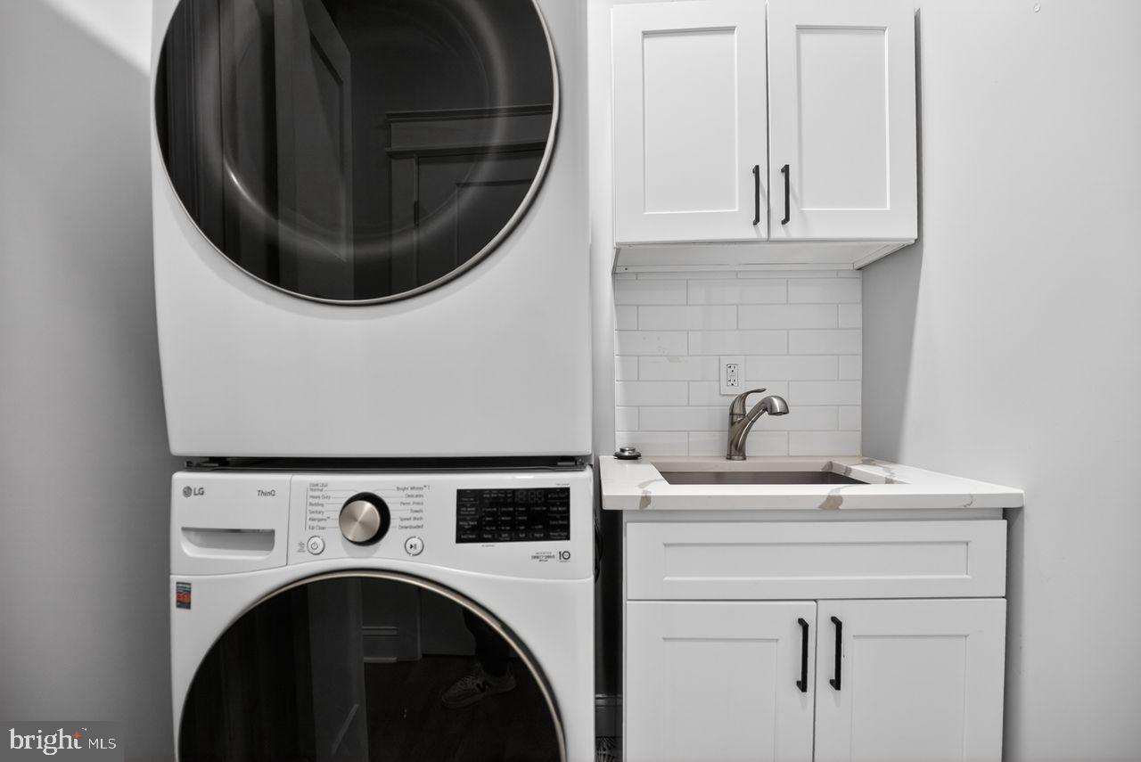 9 Woodbine Avenue Maple Shade, NJ 08052 - Photo 28 of 33