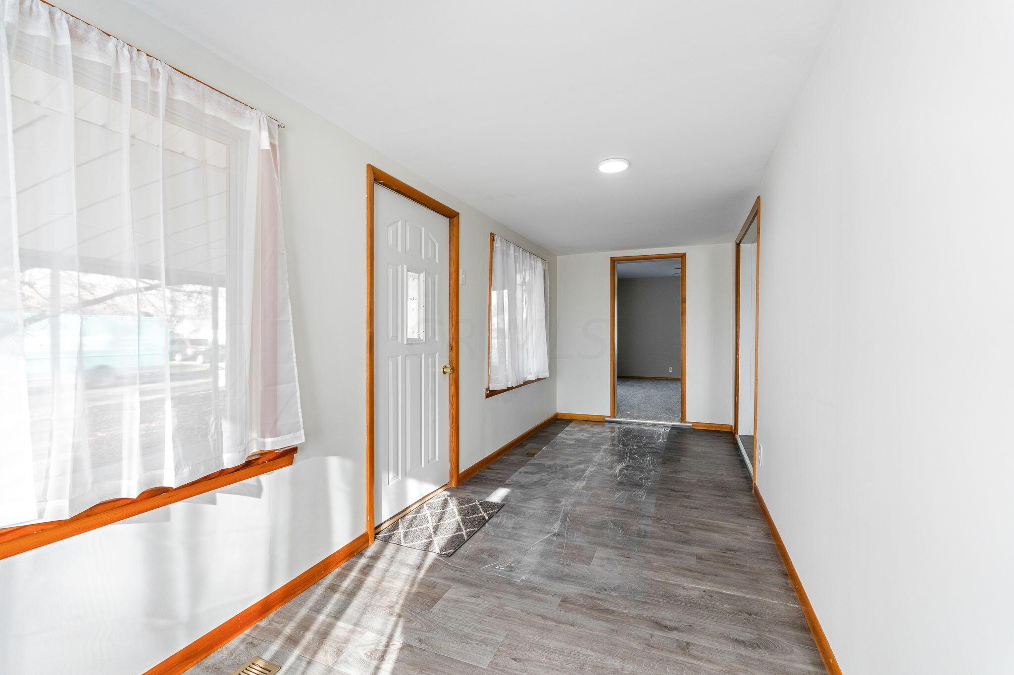 460 North High Street La Rue, OH 43332 - Photo 12 of 41 460 N High Street (Interior)-2