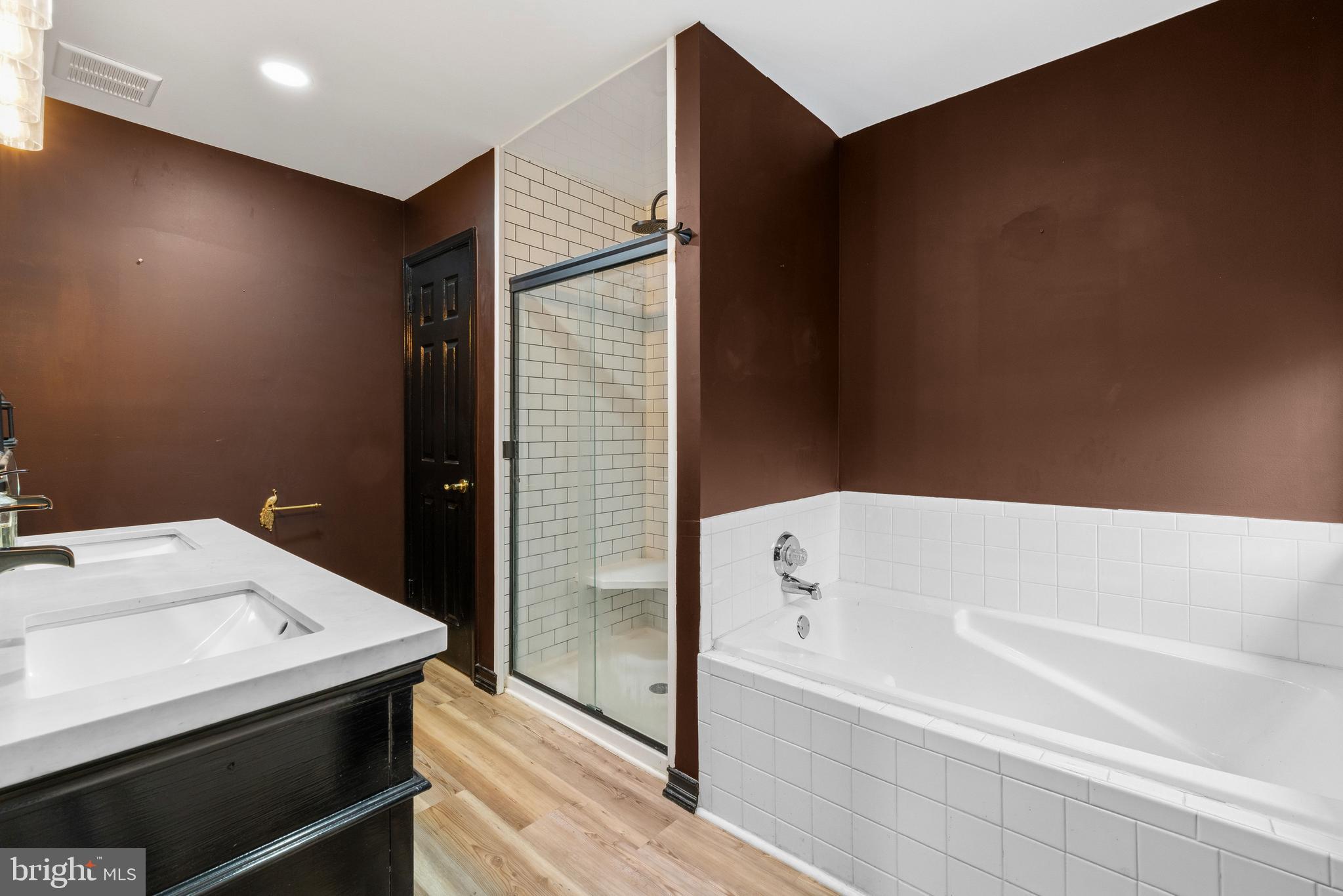 87 Windingbrook Road Bordentown, NJ 08505 - Photo 24 of 54 Primary Bath