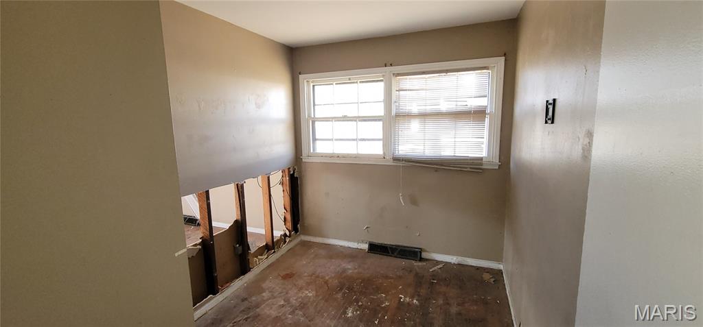 304 Lanark Road St. Louis, MO 63137 - Photo 15 of 22 Gallery Image 15