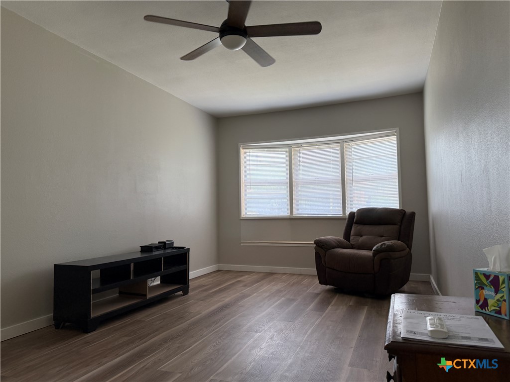 411 Cardinal Avenue Killeen, TX 76541 - Photo 8 of 14 a living room with furniture and a flat screen tv