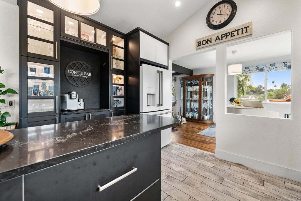 370 Spanish Spur Fallbrook, CA 92028 - Photo 15 of 51