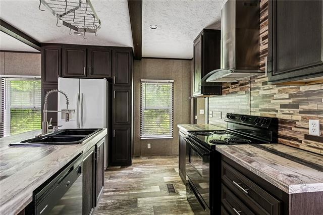 49115 Stafford Road Tickfaw, LA 70466 - Photo 6 of 11 Gallery Image 6