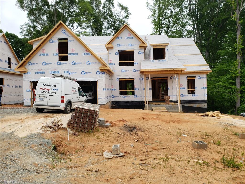 176 Pipers Ridge West Winston-Salem, NC 27127 - Photo 1 of 34 9/14