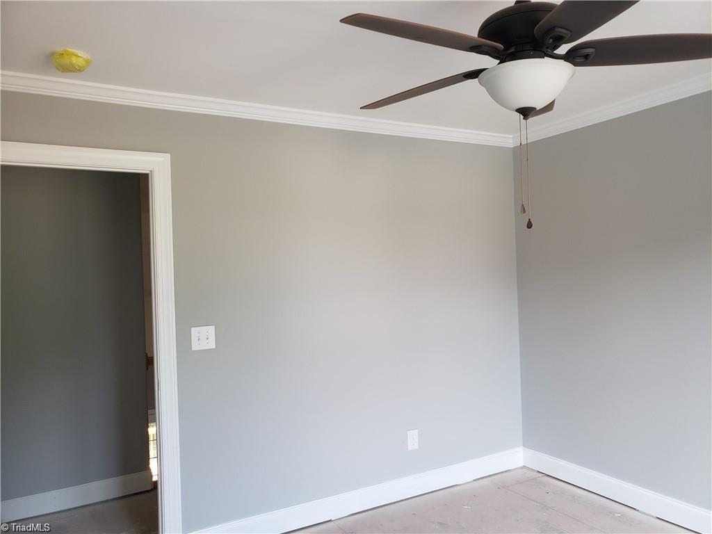 176 Pipers Ridge West Winston-Salem, NC 27127 - Photo 23 of 34 9/1