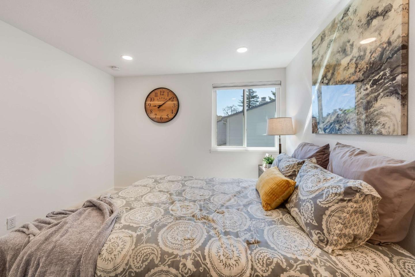 159 Centre Street Mountain View, CA 94041 - Photo 20 of 43