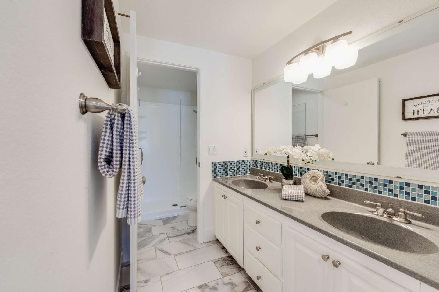 159 Centre Street Mountain View, CA 94041 - Photo 26 of 43