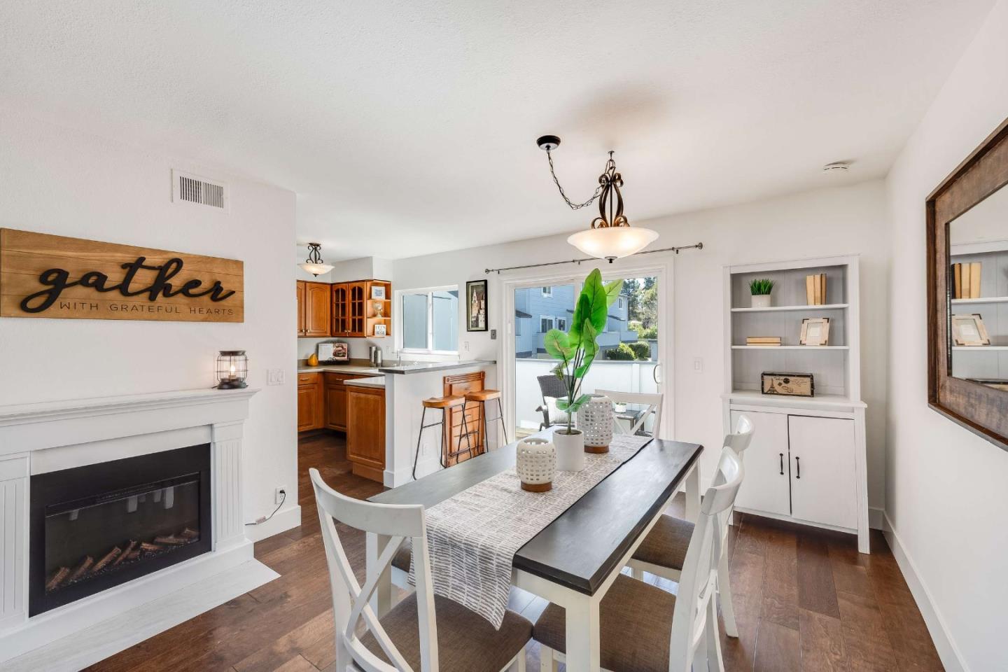 159 Centre Street Mountain View, CA 94041 - Photo 9 of 43