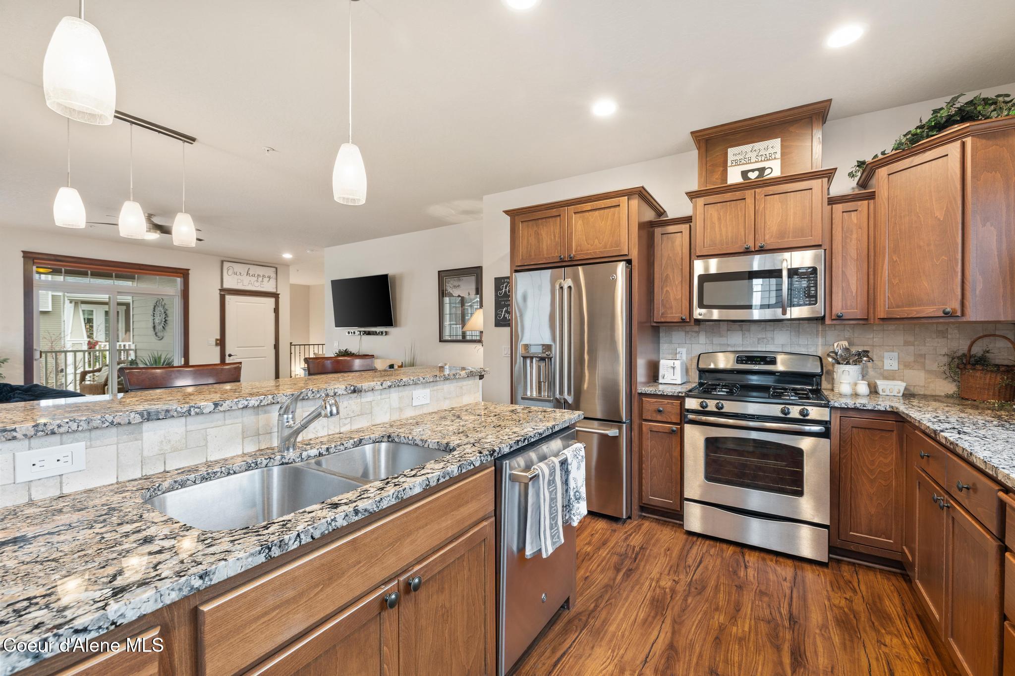 4580 Greenchain Loop, Unit 1 Coeur D'Alene, ID 83814 - Photo 4 of 43 Kitchen