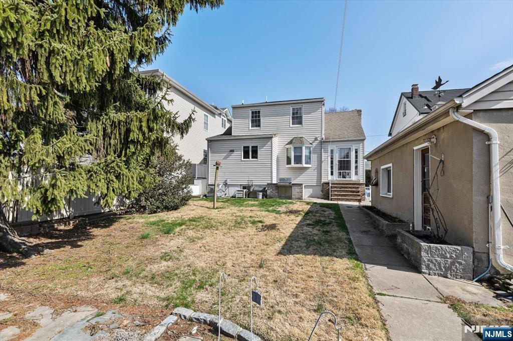 618 3rd Avenue Lyndhurst, NJ 07071 - Photo 29 of 33 a house view with a backyard space
