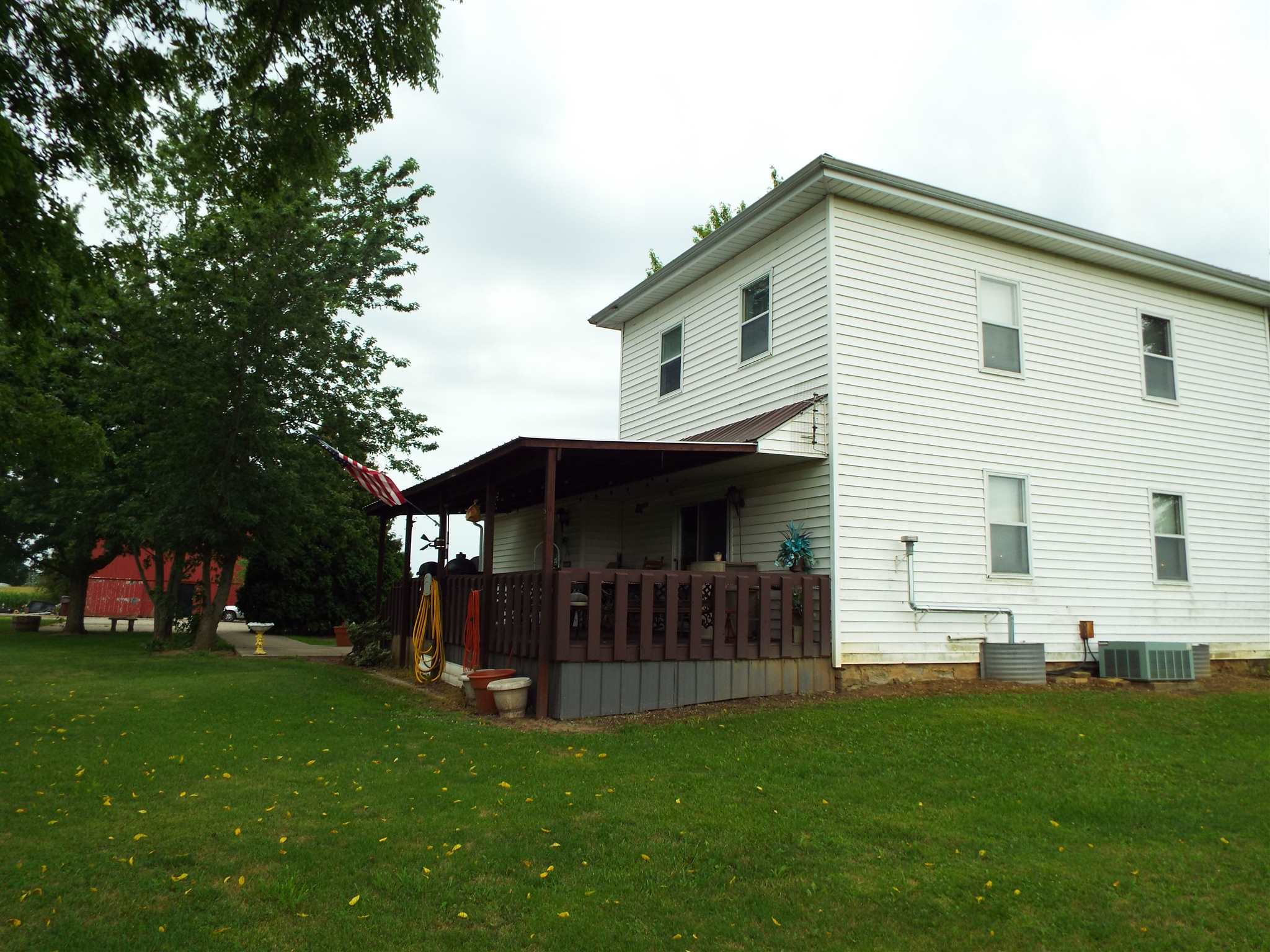 15427 Bluffton Road Fort Wayne, IN 46819 - Photo 1 of 35