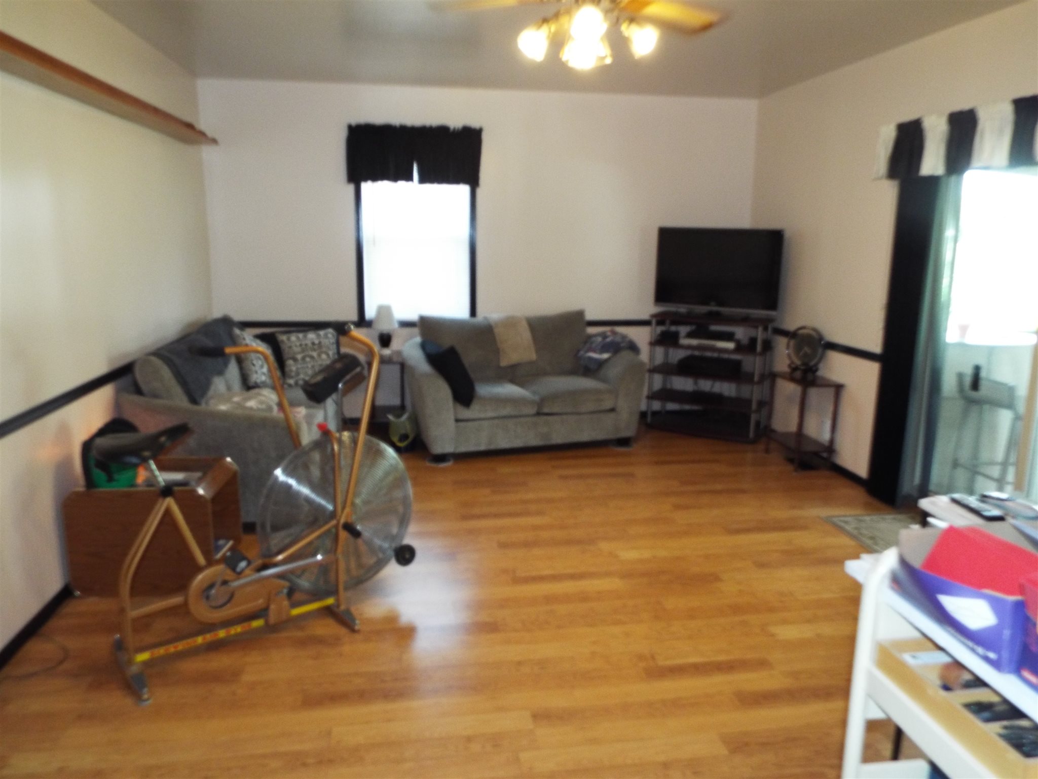 15427 Bluffton Road Fort Wayne, IN 46819 - Photo 11 of 35