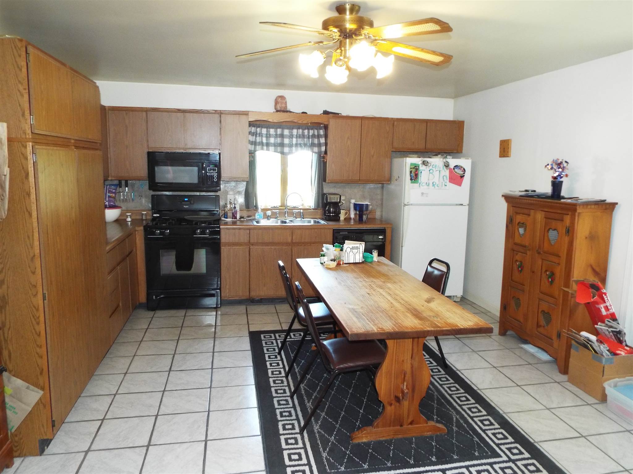 15427 Bluffton Road Fort Wayne, IN 46819 - Photo 3 of 35