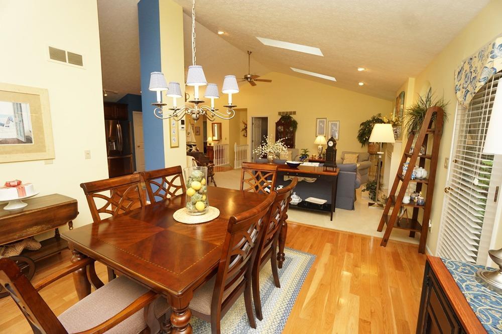 7077 Lighthouse Point Maineville, OH 45039 - Photo 16 of 47 Gallery Image 16