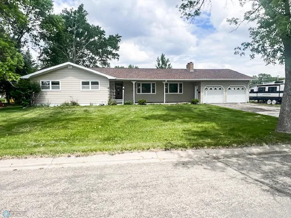 $220,000 | 807 Pleasant Drive, Ada, MN 56510