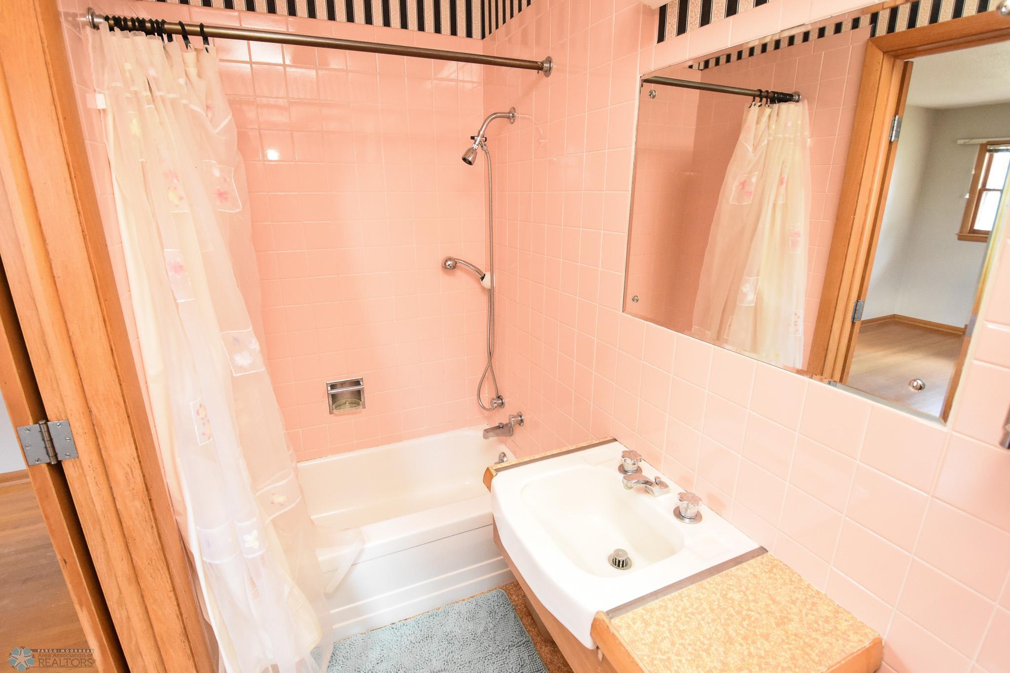 807 Pleasant Drive Ada, MN 56510 - Photo 25 of 46