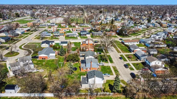$265,000 | 111 Central Court, Garden City, MI 48135