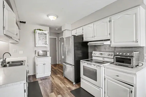 $265,000 | 111 Central Court, Garden City, MI 48135