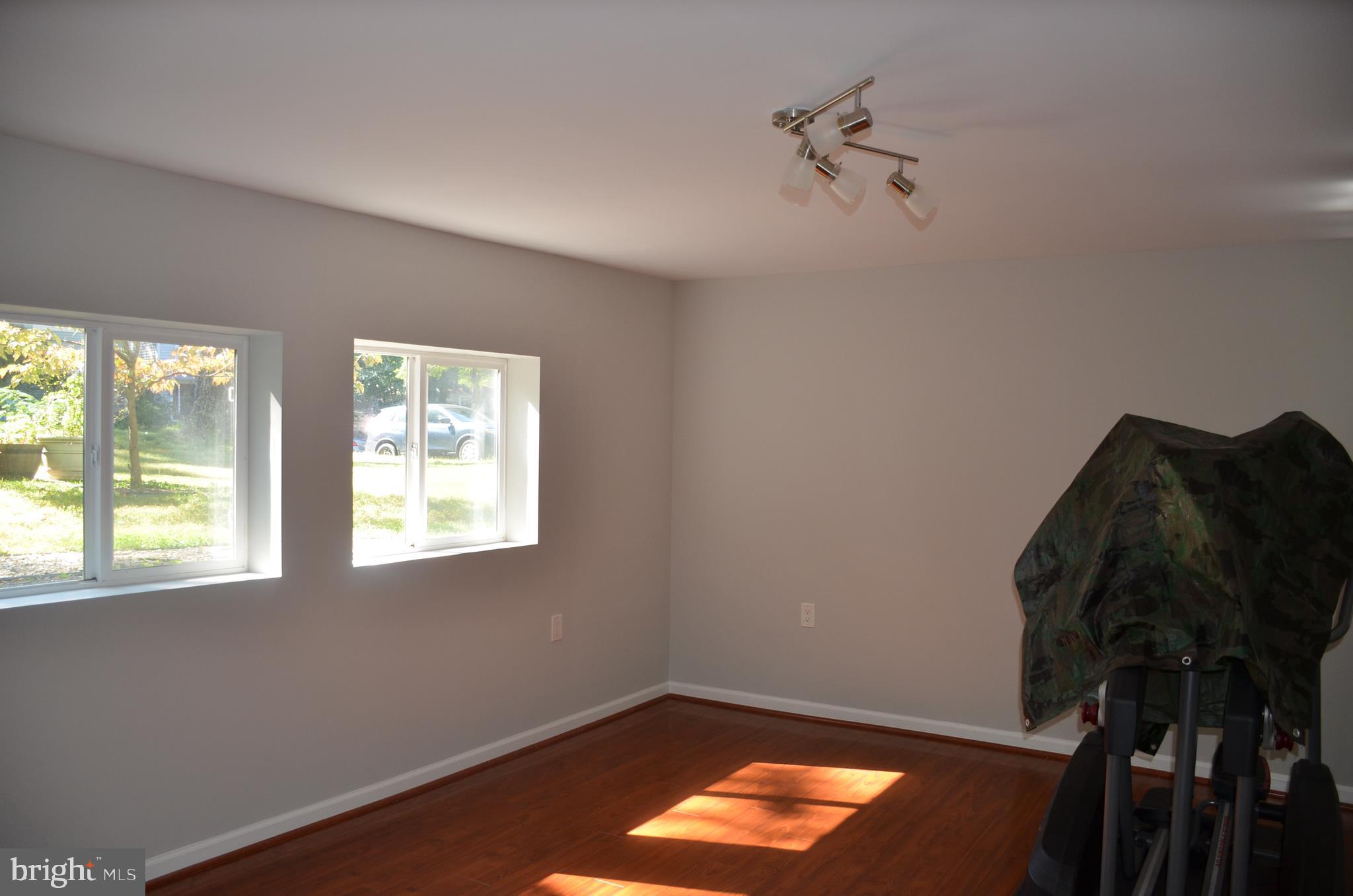 11568 Shadbush Court Reston, VA 20191 - Photo 32 of 64