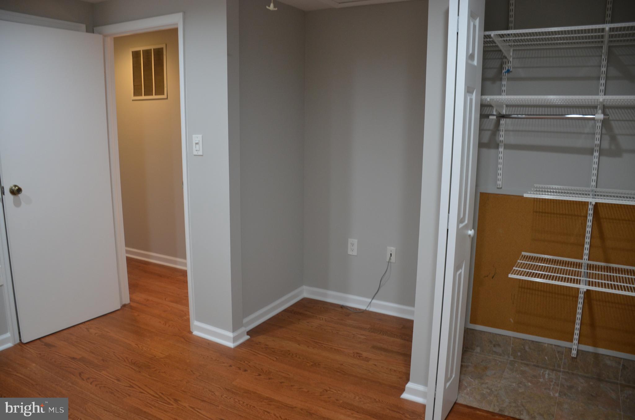 11568 Shadbush Court Reston, VA 20191 - Photo 38 of 64