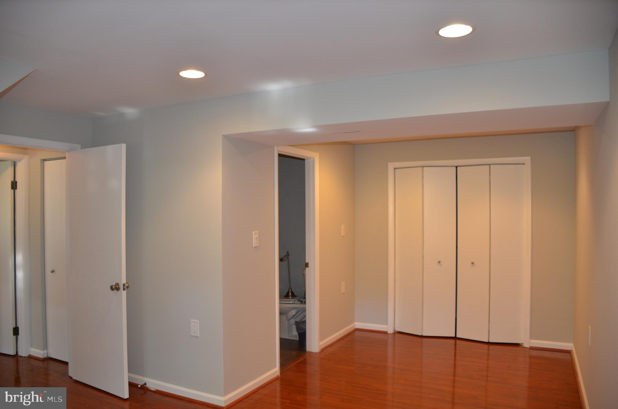 11568 Shadbush Court Reston, VA 20191 - Photo 47 of 64