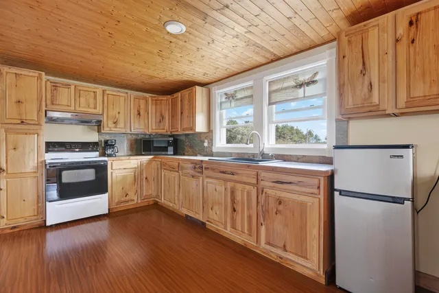 $400,000 | 197 New Portland Road, Gorham, ME 04038