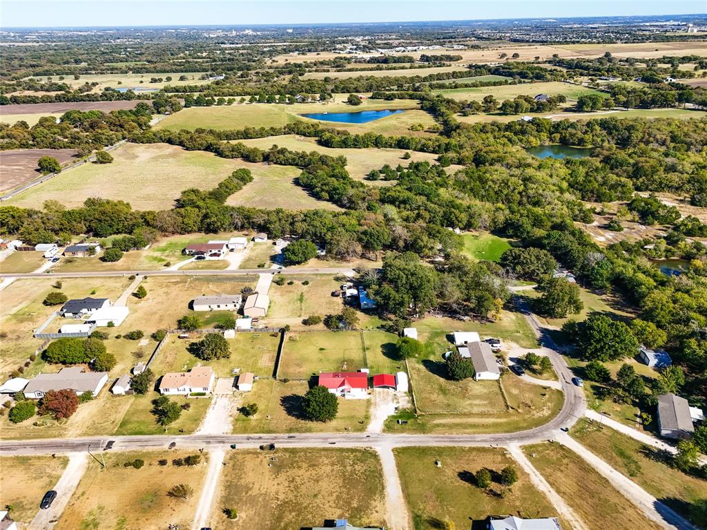 112 Pine Ridge Circle Southmayd, TX 75092 - Photo 22 of 25 a view of a city