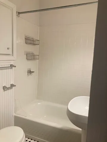 $3,500 | 15 Trowbridge Street, Unit 8, Cambridge, MA 02138