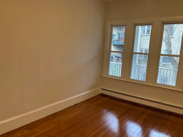 $3,500 | 15 Trowbridge Street, Unit 8, Cambridge, MA 02138