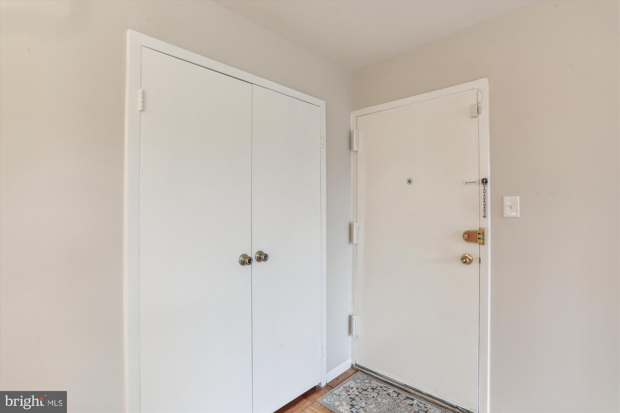 3942 Bel Pre Road, Unit 4 Silver Spring, MD 20906 - Photo 3 of 25 Entry