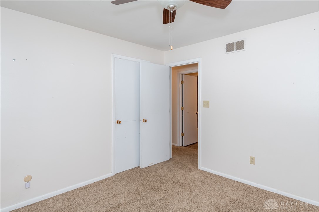 891 East Whipp Road Dayton, OH 45429 - Photo 33 of 56 Gallery Image 33