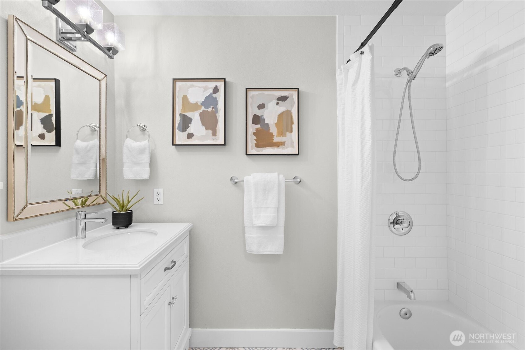 440 Southwest 185th Place Normandy Park, WA 98166 - Photo 37 of 40