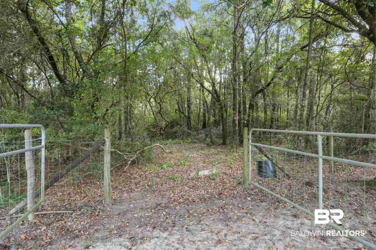17019 Underwood Road Foley, AL 36535 - Photo 22 of 31