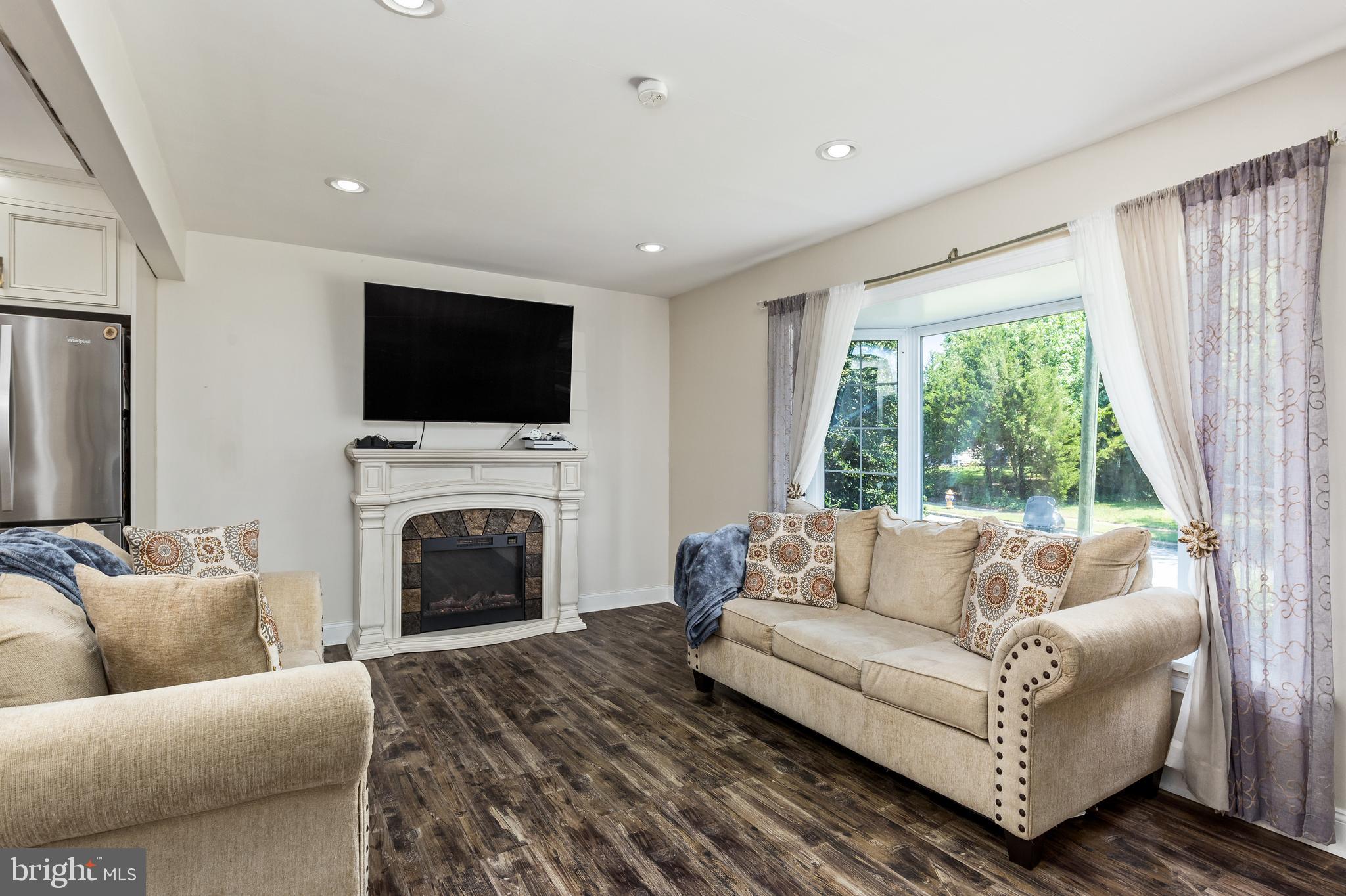 2117 Arleigh Road Cinnaminson, NJ 08077 - Photo 6 of 27 Gallery Image 6