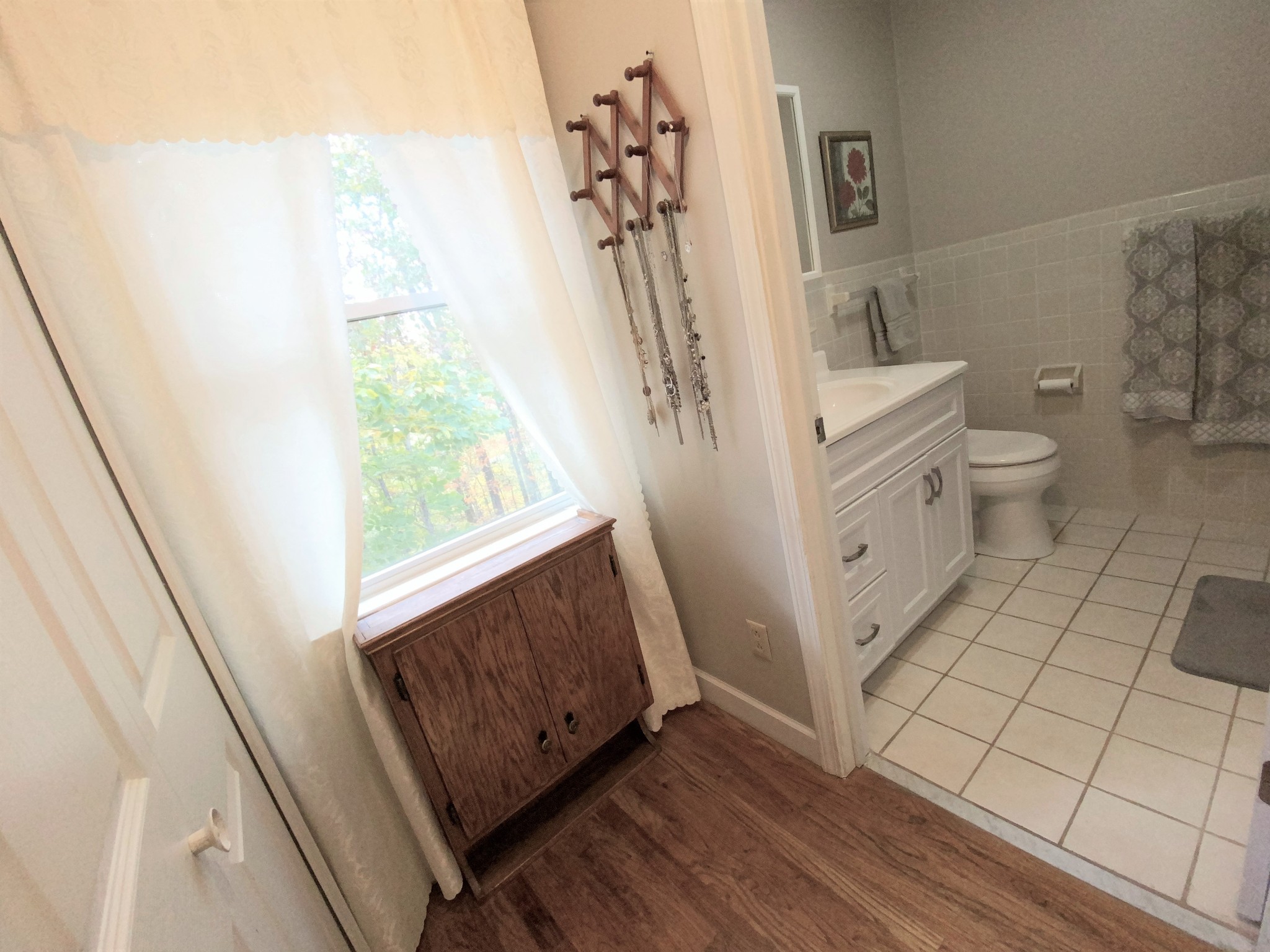 740 A Butler Road Portland, TN 37148 - Photo 22 of 38 a view of bathroom with a toilet and a sink
