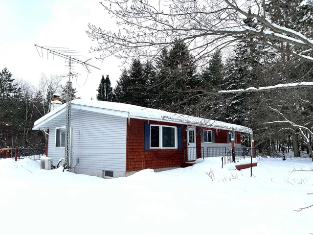 $239,000 | 2640 Winquist Road, Rhinelander, WI 54501