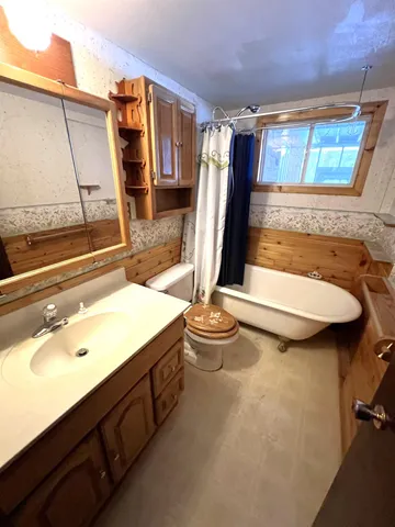 $239,000 | 2640 Winquist Road, Rhinelander, WI 54501