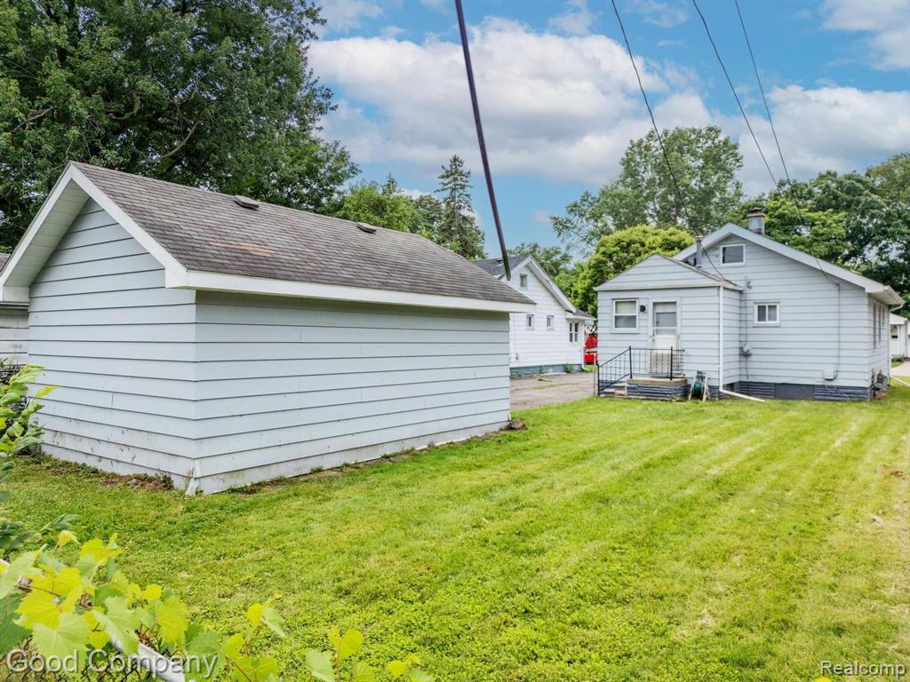 2104 Romeo Street Ferndale, MI 48220 - Photo 21 of 26