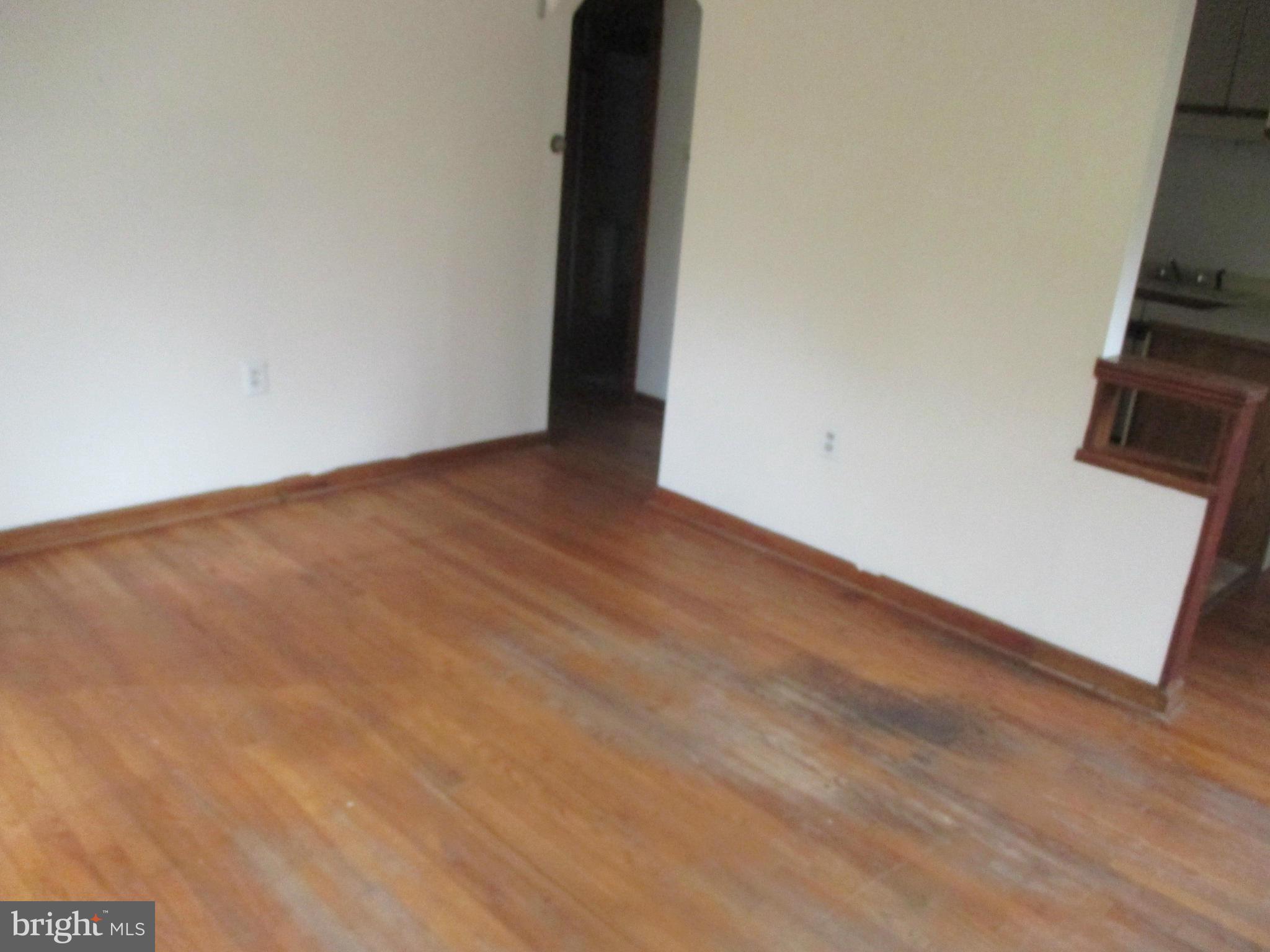 540 Londontown Road Edgewater, MD 21037 - Photo 6 of 14 an empty room with wooden floor