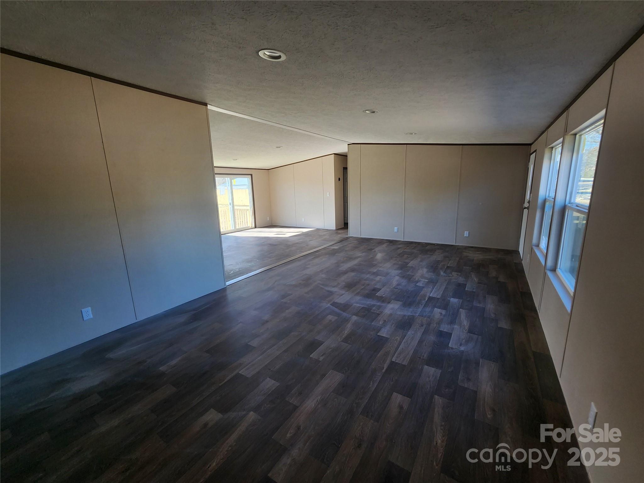 967 Perla Road York, SC 29745 - Photo 8 of 18 Gallery Image 8