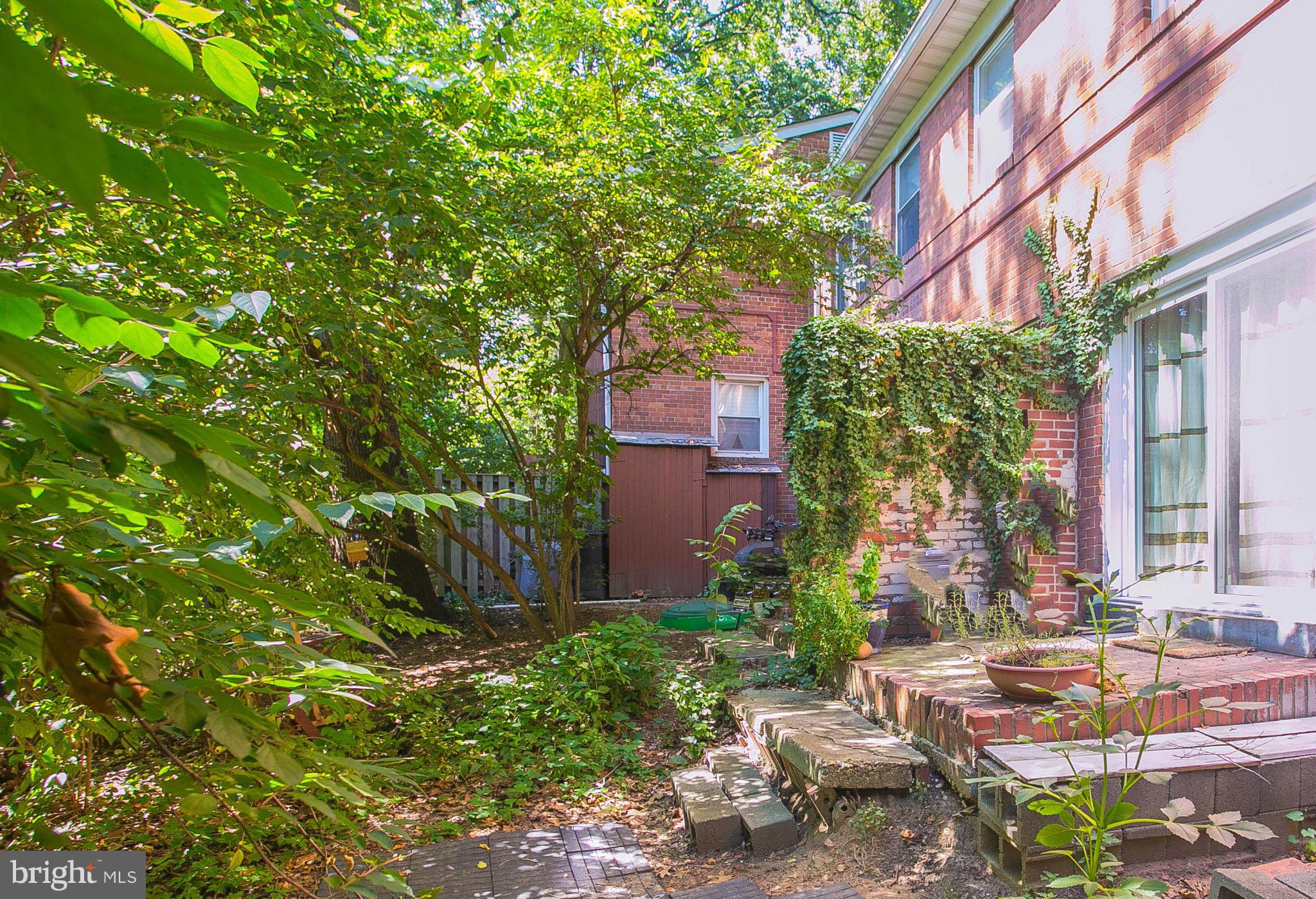 8633 Geren Road, Unit 291 Silver Spring, MD 20901 - Photo 12 of 12 Exterior (Rear)