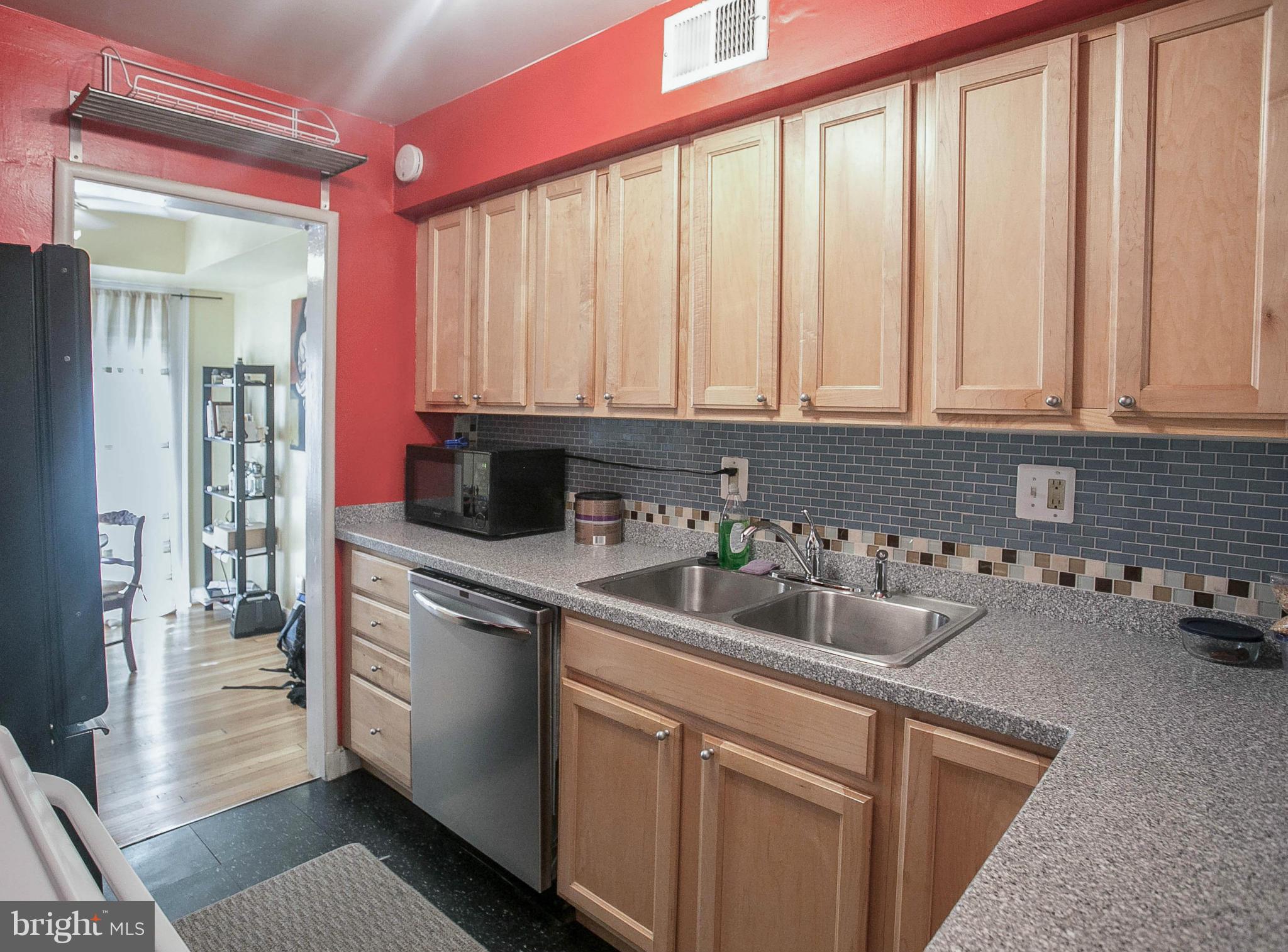 8633 Geren Road, Unit 291 Silver Spring, MD 20901 - Photo 9 of 12 Kitchen