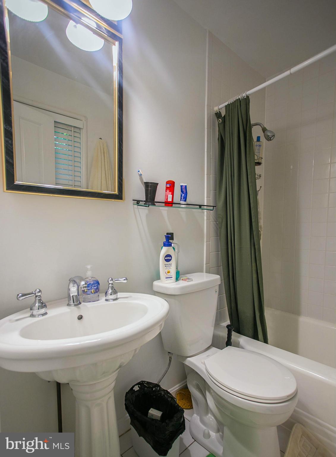 8633 Geren Road, Unit 291 Silver Spring, MD 20901 - Photo 10 of 12 Bath