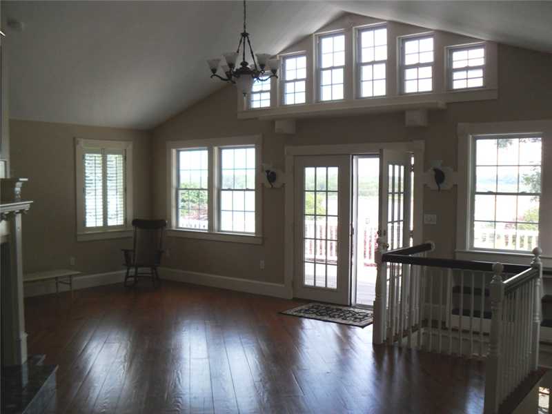 73 Harris Avenue Warren, RI 02885 - Photo 4 of 14 Exterior Front.