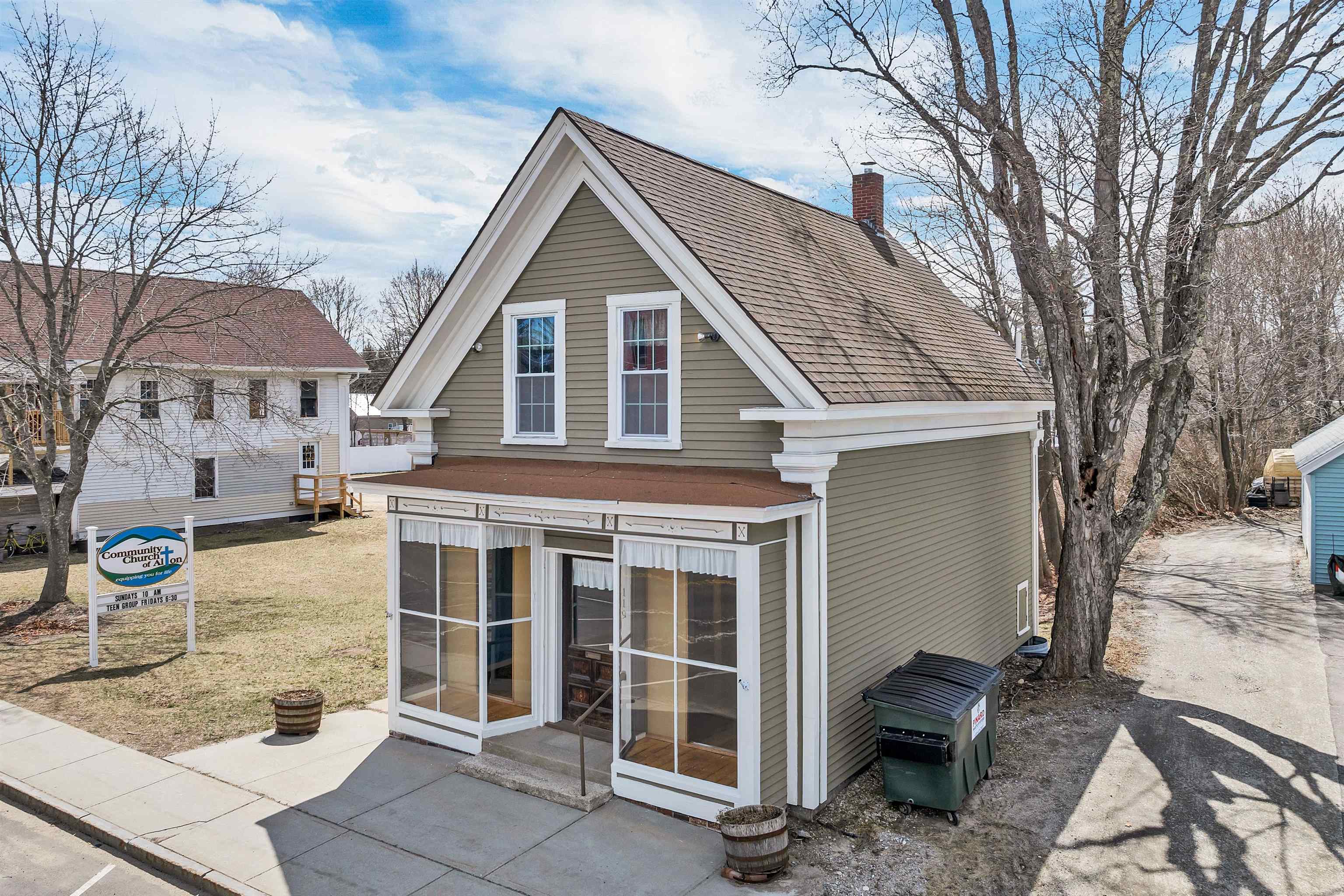 119 Main Street Alton, NH 03809 - Photo 2 of 34